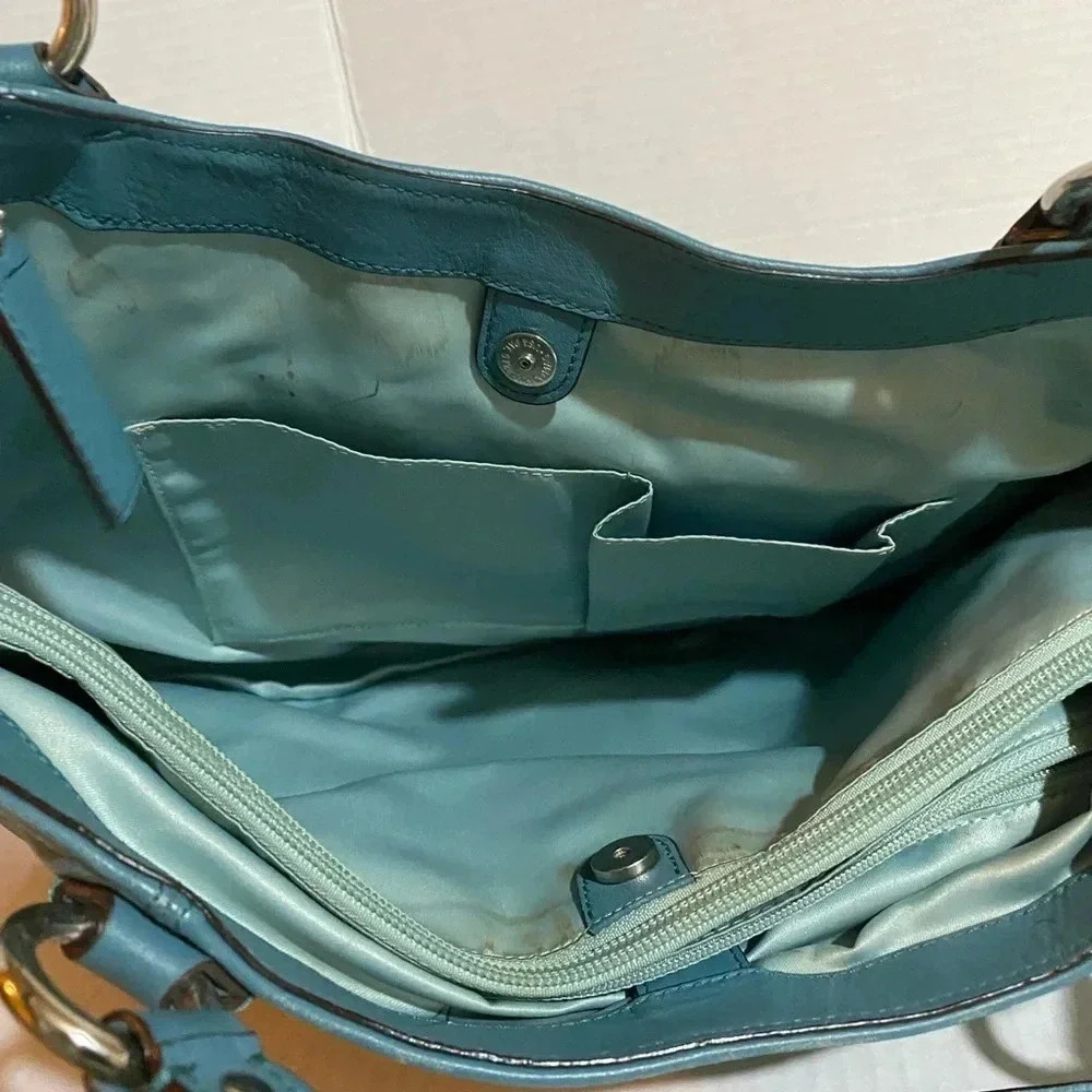 Coach vintage blue leather shoulder handbag - Picture 11 of 13